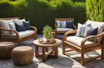 Polsterung für Holzstühle und -bänke im Garten