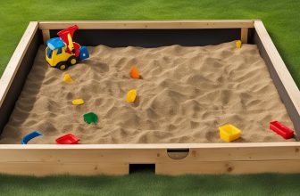 Sandkasten mit Abdeckung: Schutz vor Witterungseinflüssen