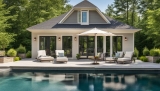 Gerätehaus als Poolhaus: Komfort und Lagerung am Pool