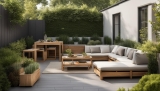 Modulare Holzmöbel für kleine Gärten